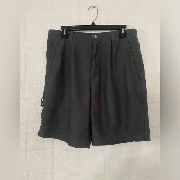 Columbia Sports | Shorts | Size 32| 19.5 inches - Picture 1 of 4